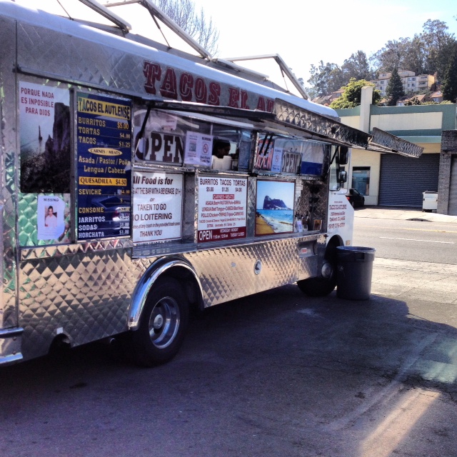 I Live just up the hill. The taco truck is a new land mark our small town is very proud of.