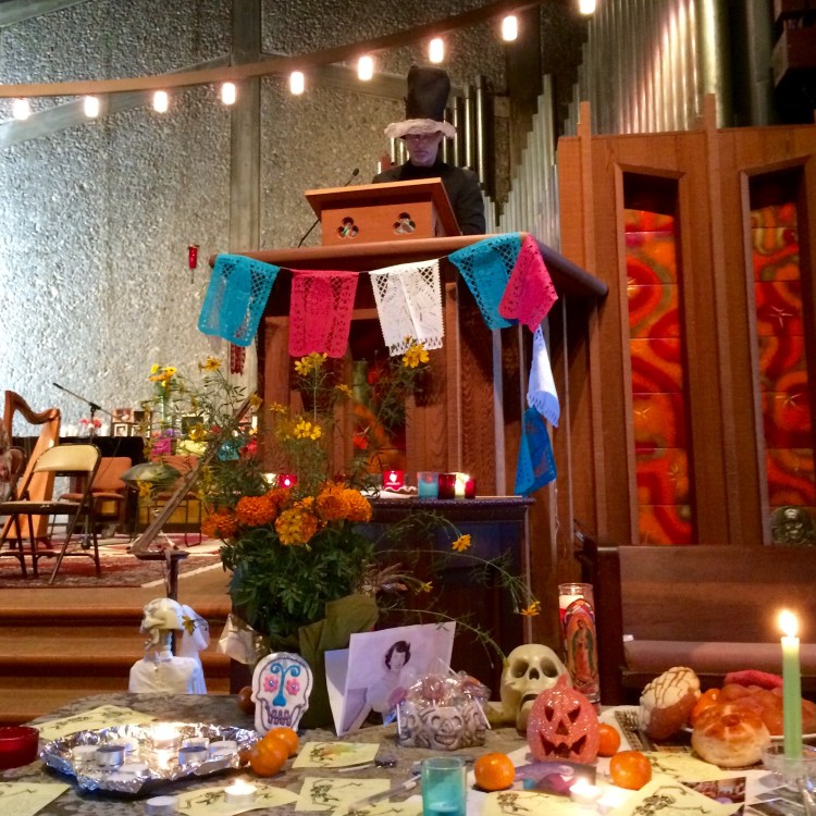 Gotta love minister with a top hat and happy skulls