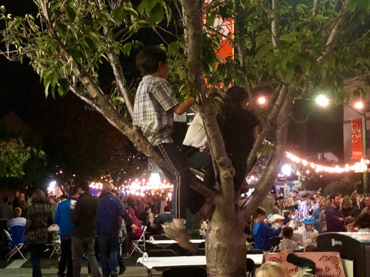 FBAA4516-7FBF-4A97-BDF3-5406244DE9C5