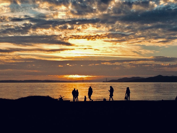 6089DBCA-037D-44C7-A045-7081BE66A692