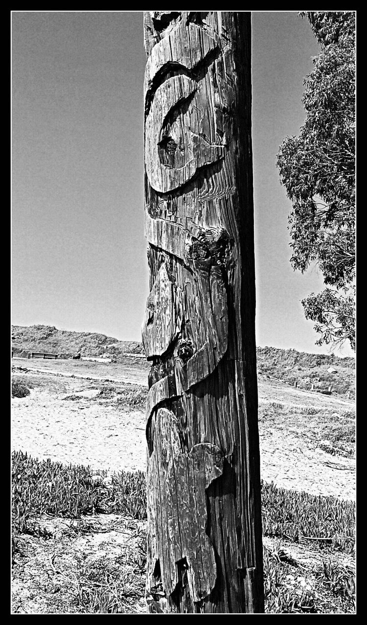 Albany totem pole
