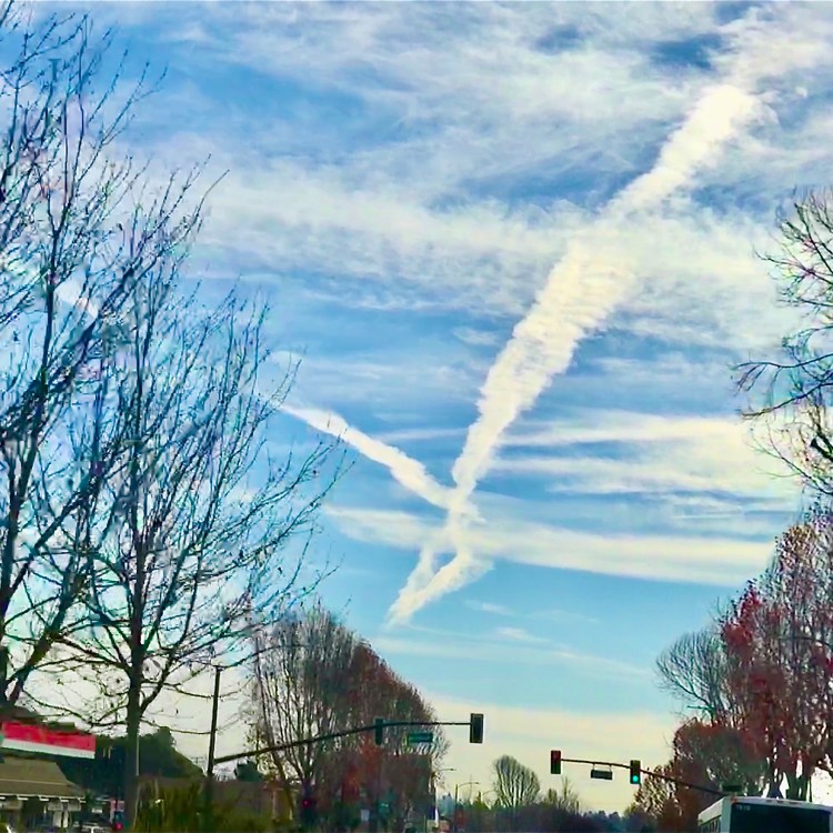 Con Trails and Greenlight