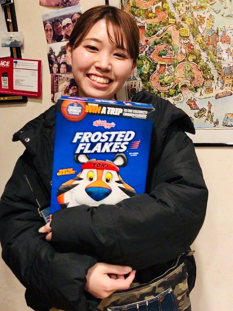 Ruka with frosted false